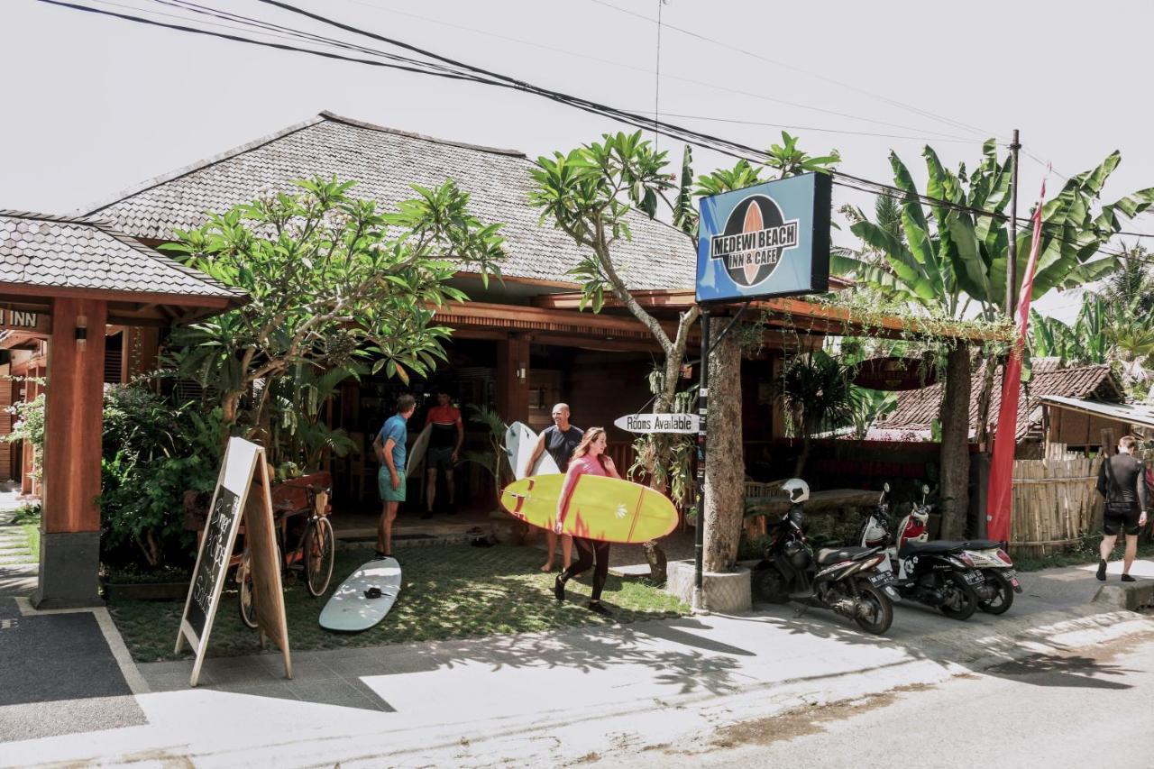 Medewi Beach Inn Pulukan Exterior photo